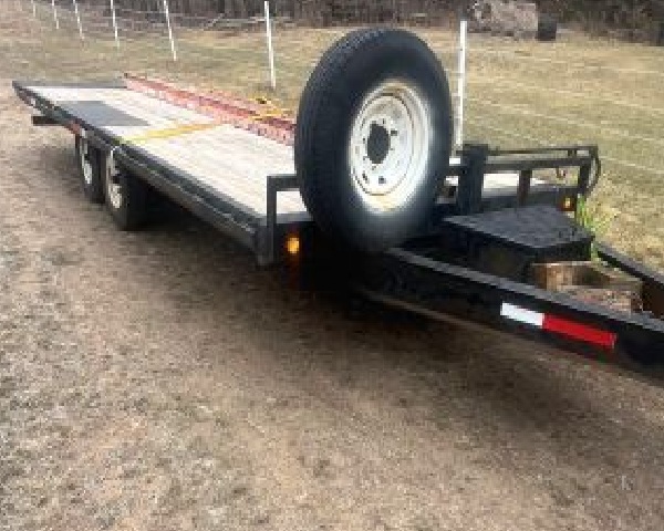 auction image